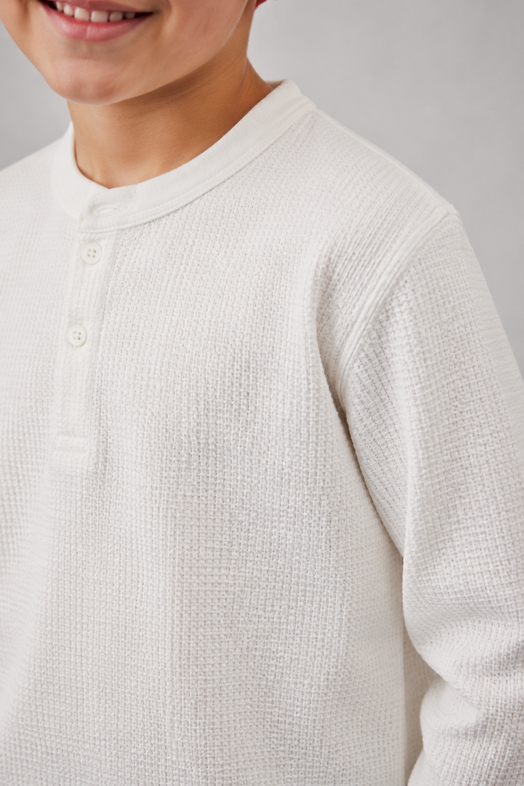 Junior Boys White Seersucker Henley Collar Full Sleeve Pre-Winter T-Shirt – Regular Fit