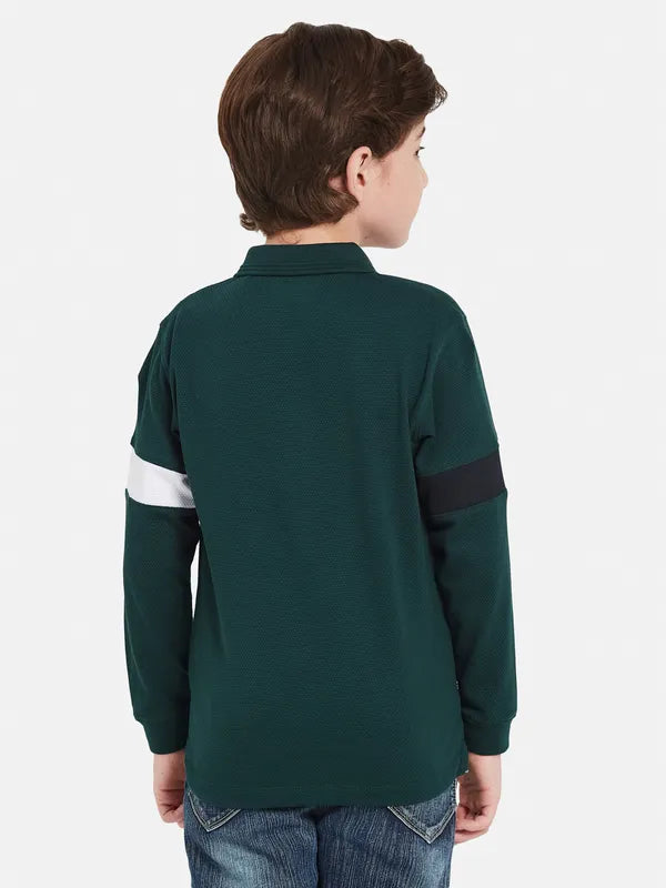 Octave Boys Green V-Neck Pockets T-Shirt