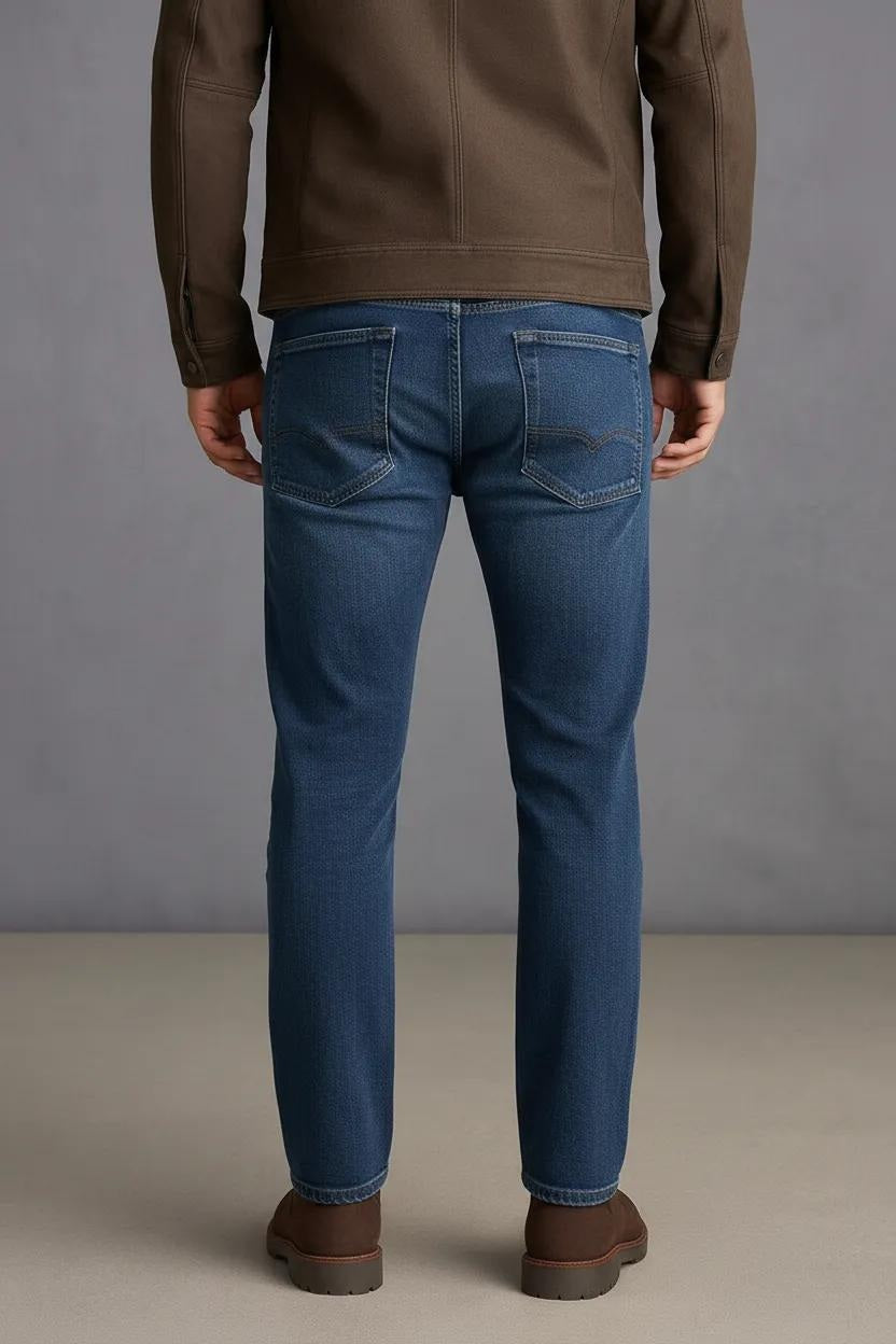 Men Bootcut Mid-Rise Light Fade Stretchable Jeans