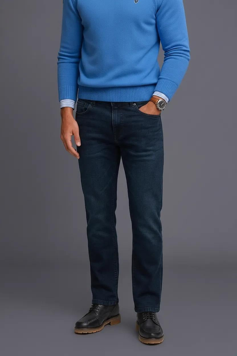 Men Bootcut Mid-Rise Stretchable Jeans