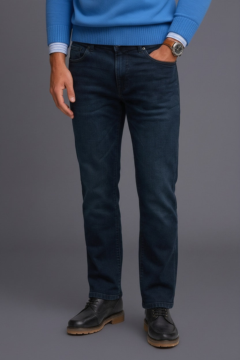 Men Bootcut Mid-Rise Stretchable Jeans
