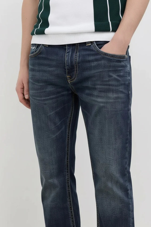 Men Regular Fit Mid-Rise Low Distress Stretchable Jeans