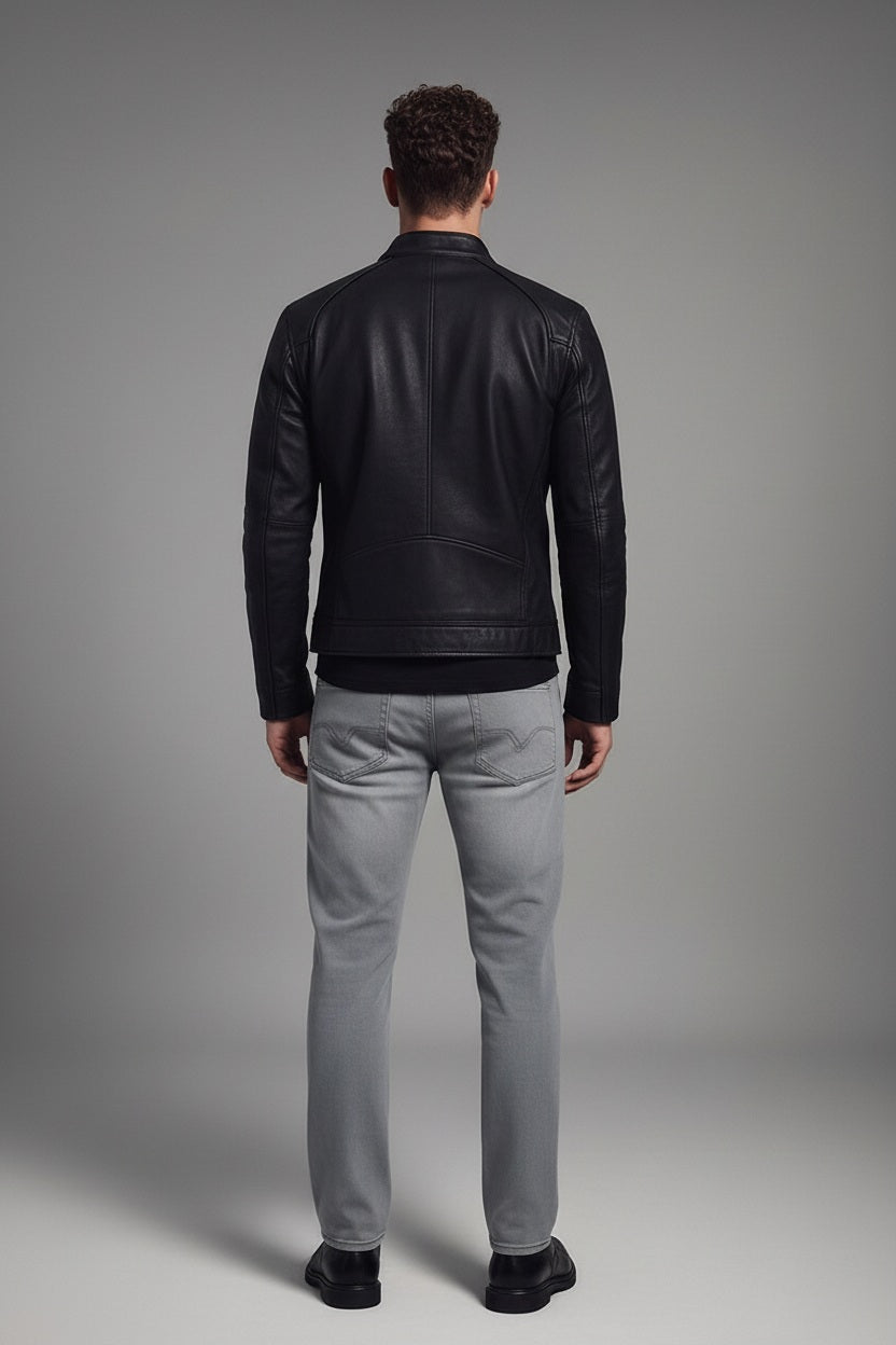 Men Straight Fit Mid-Rise Stretchable Jeans