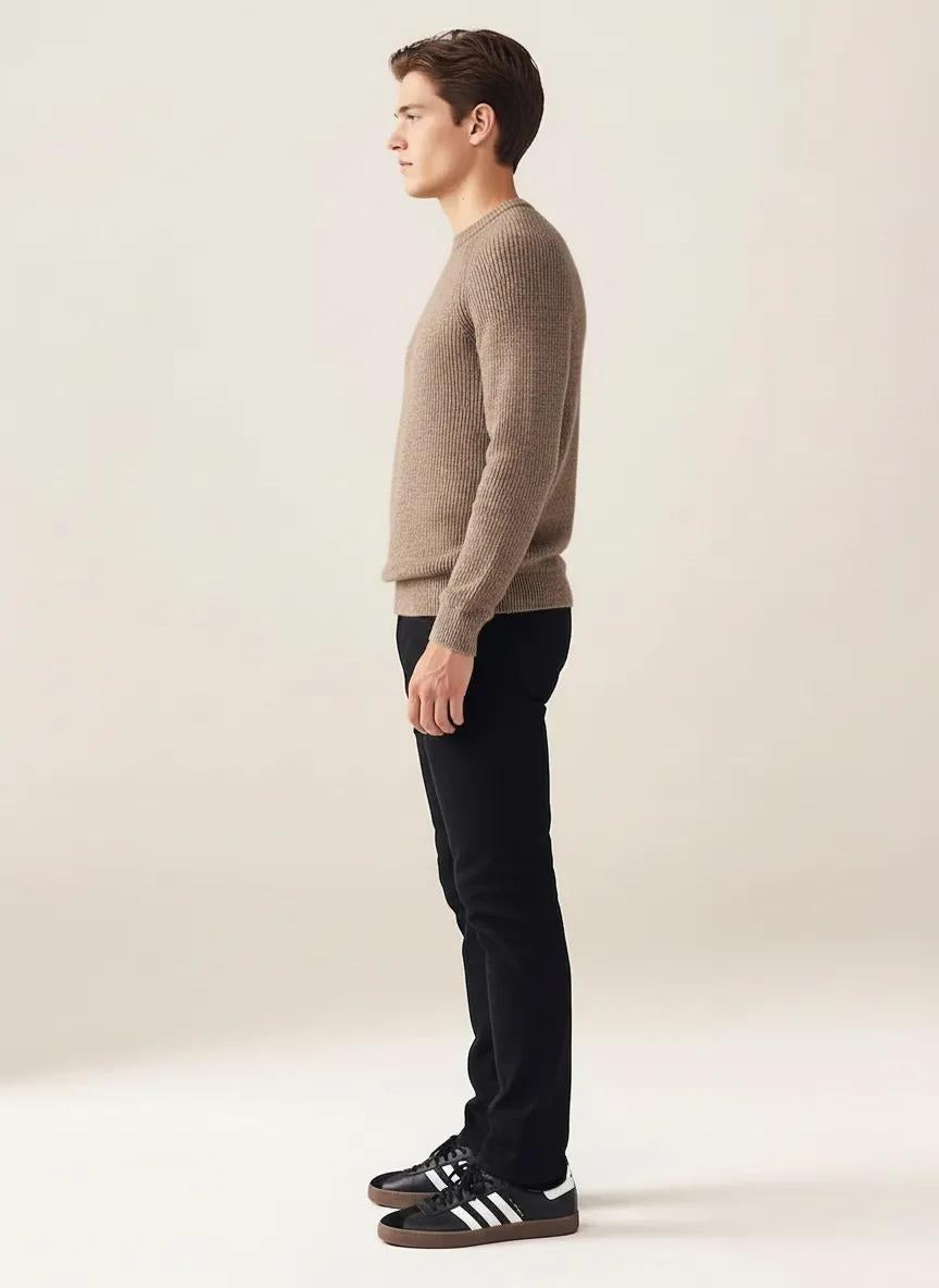 Men Straight Fit Mid-Rise Stretchable Jeans