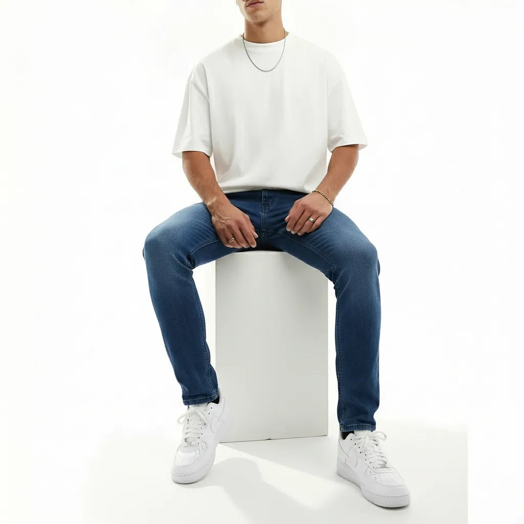 Men Straight Fit Mid-Rise Light Fade Stretchable Jeans