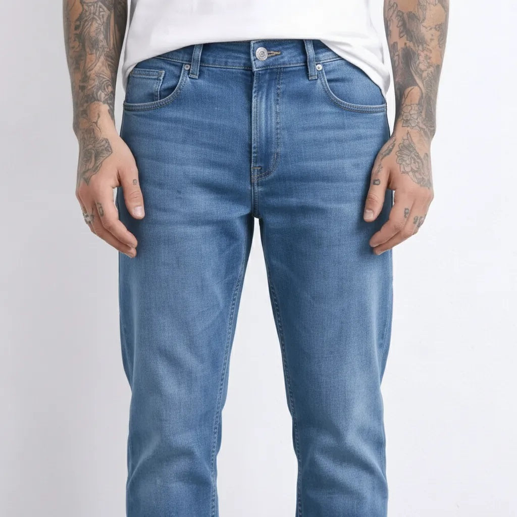 Men Straight Fit Mid-Rise Light Fade Stretchable Jeans