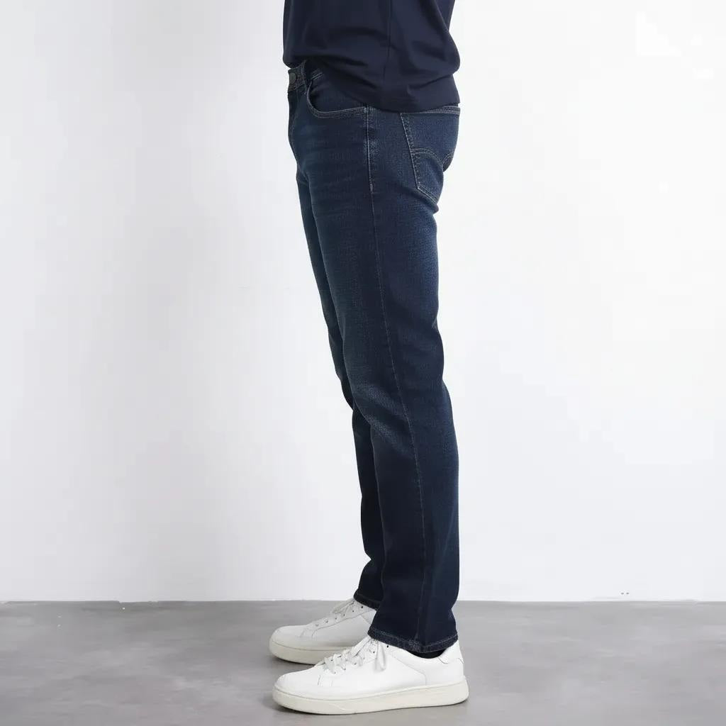 Octave Men Straight Fit Mid-Rise Stretchable Jeans