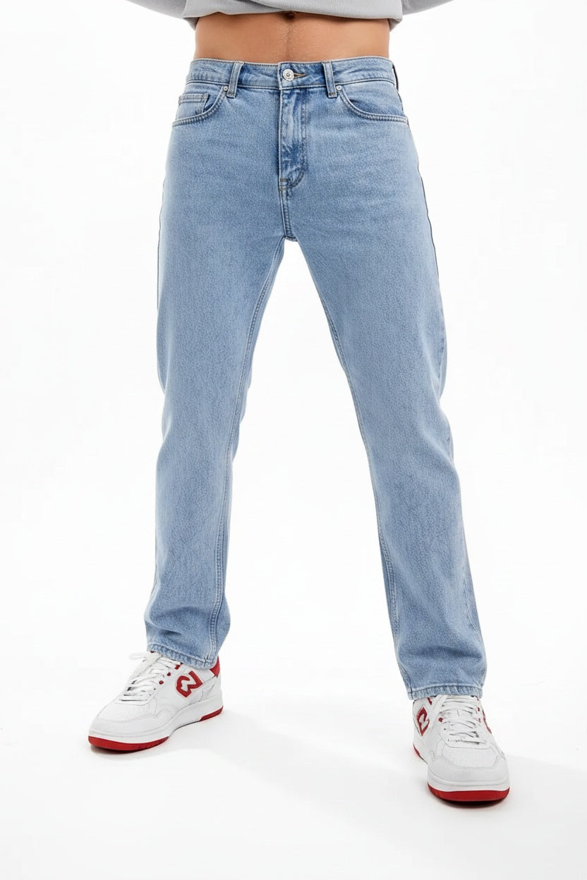 Men Straight Fit Mid-Rise Light Fade Stretchable Jeans