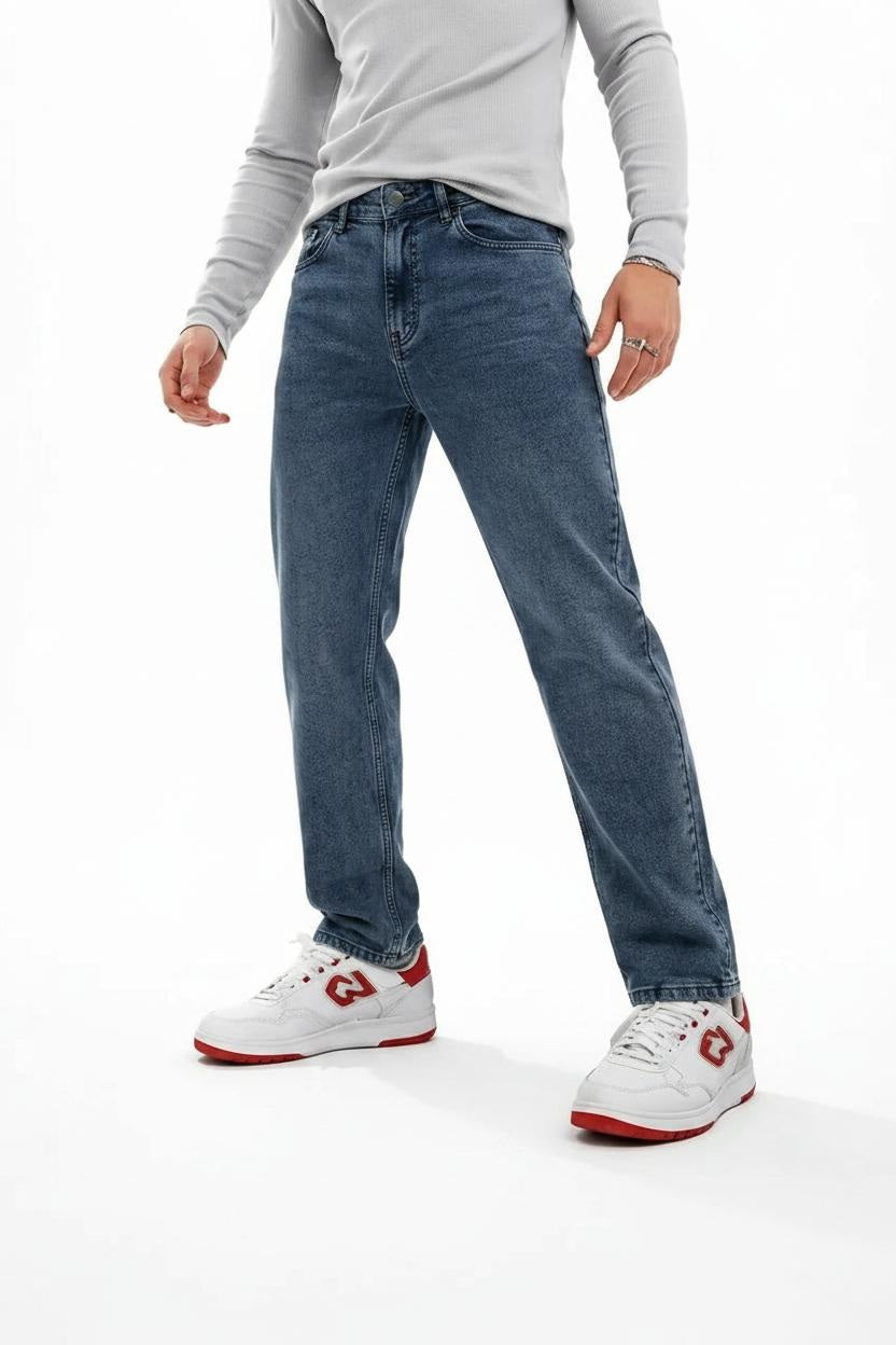 Men Straight Fit Mid-Rise Light Fade Stretchable Jeans