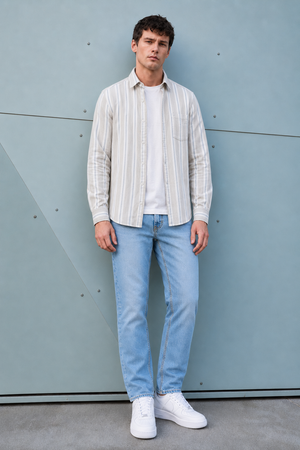 Men’s Ice Blue Denim Jeans – Straight Fit Washed Casual Jeans