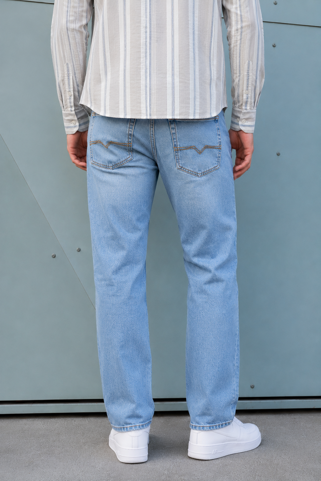 Men’s Ice Blue Denim Jeans – Straight Fit Washed Casual Jeans