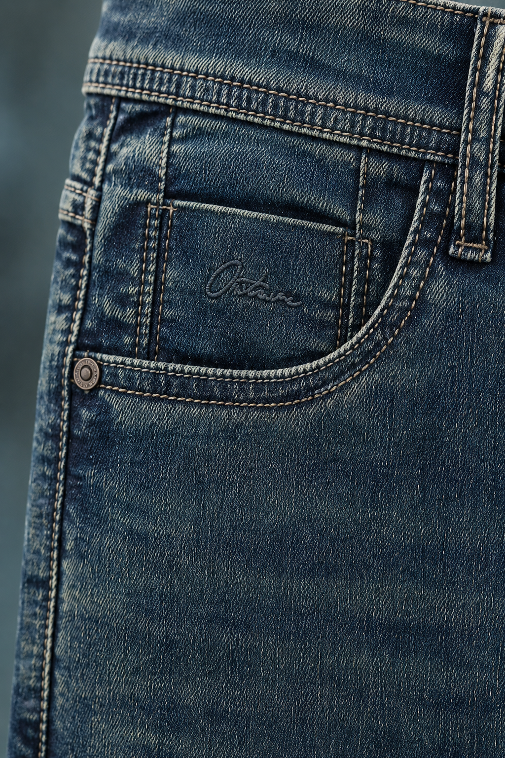 Men’s Darrk Olive Straight Fit Denim Jeans | Mid-Rise Stretchable Five-Pocket Casual Jeans