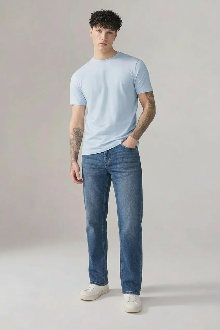 Men Regular Fit Mid-Rise Low Distress Stretchable Jeans