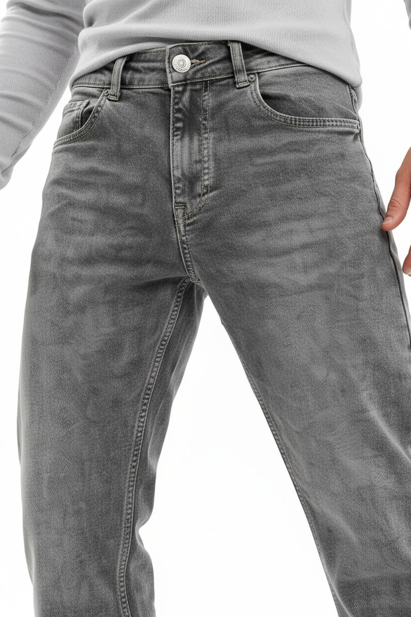 Men Regular Fit Mid-Rise Light Fade Stretchable Jeans