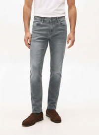 Men Slim Fit Mid-Rise Light Fade Stretchable Jeans
