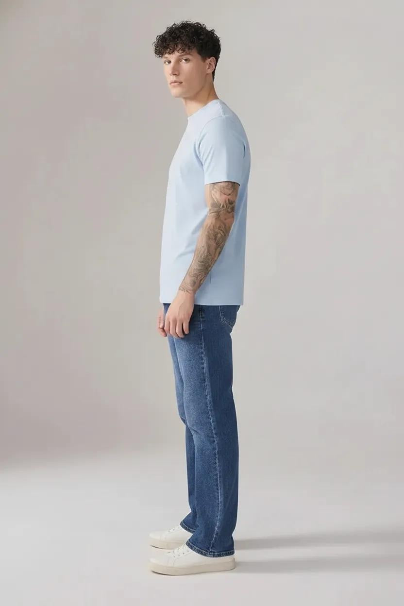 Men Slim Fit Mid-Rise Light Fade Stretchable Jeans
