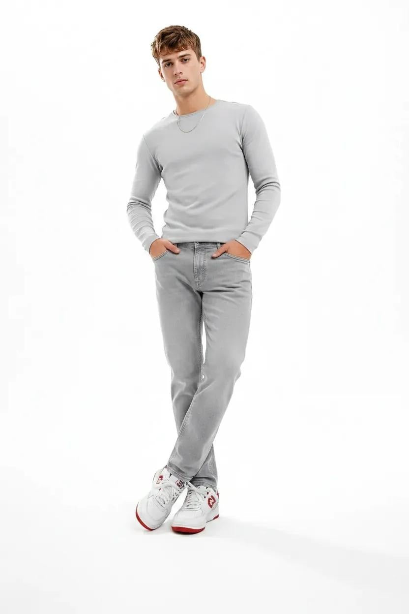 Men Slim Fit Mid-Rise Light Fade Stretchable Jeans