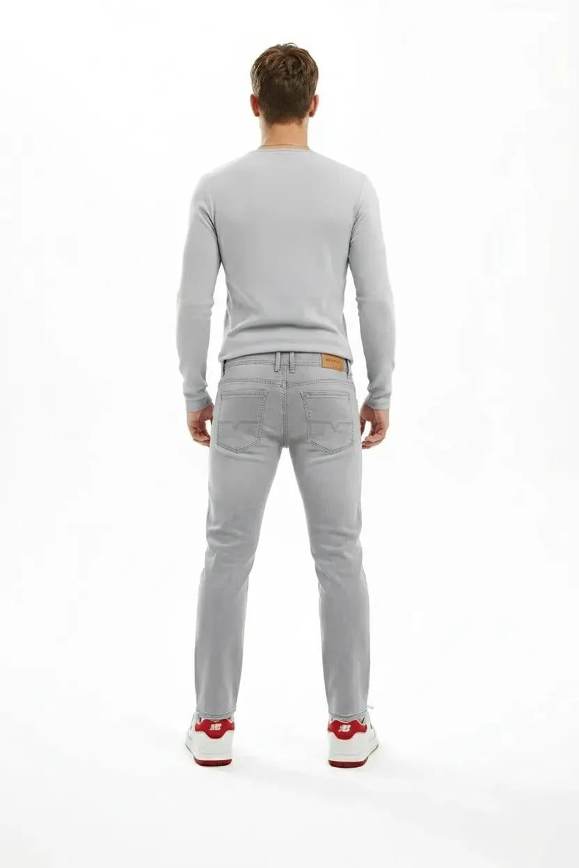 Men Slim Fit Mid-Rise Light Fade Stretchable Jeans