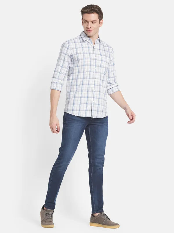 Men Blue Slim Fit Light Fade Stretchable Jeans