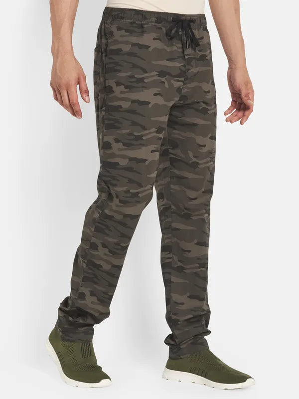 Men Olive Green Camouflage Printed Cotton Track Pants