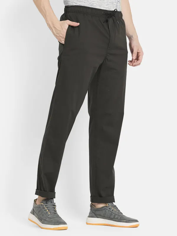 Men Olive Solid Track Pant