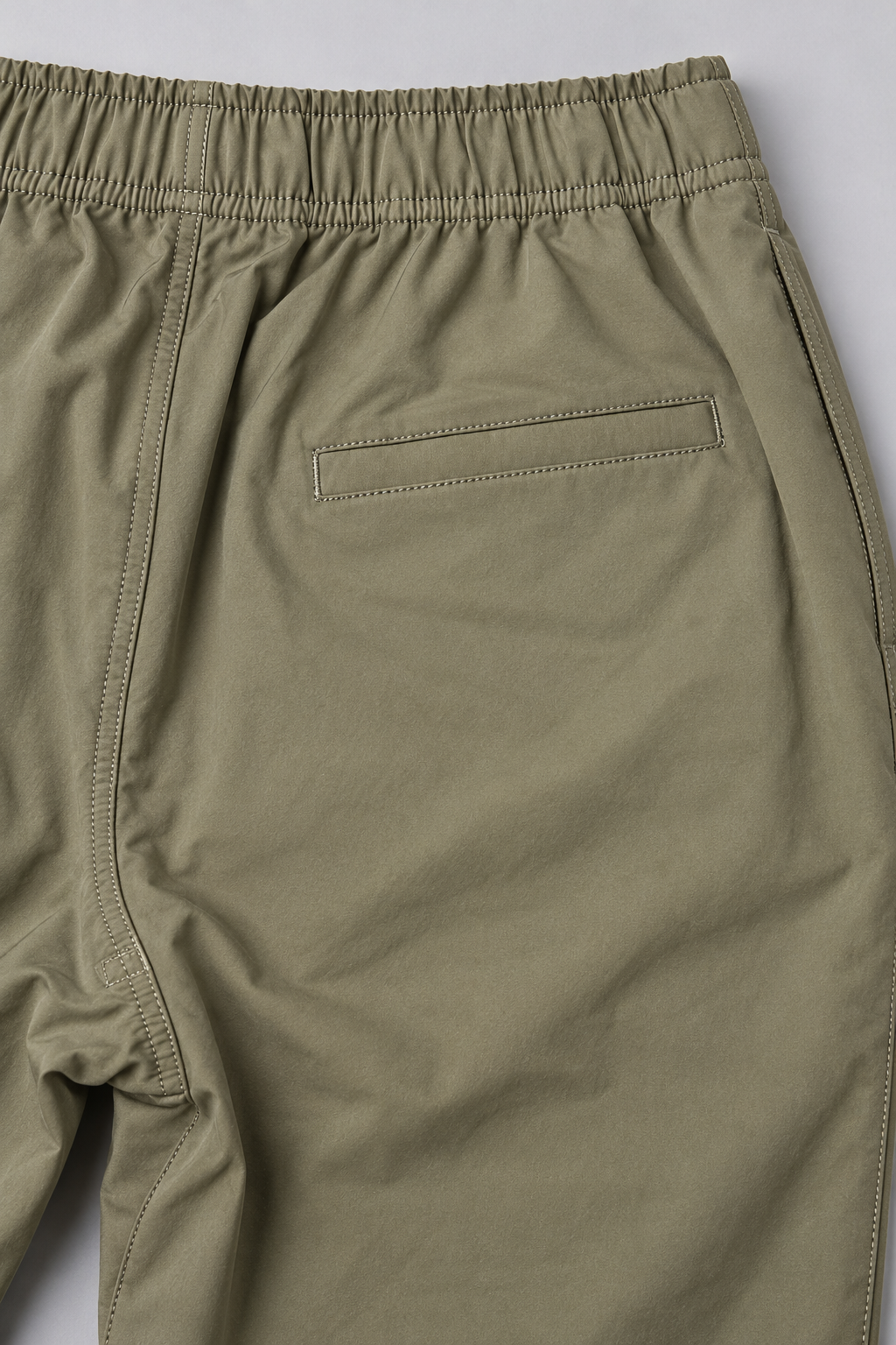 Men’s Regular Fit Woven Cotton Blend Jersey Lower – Light Olive
