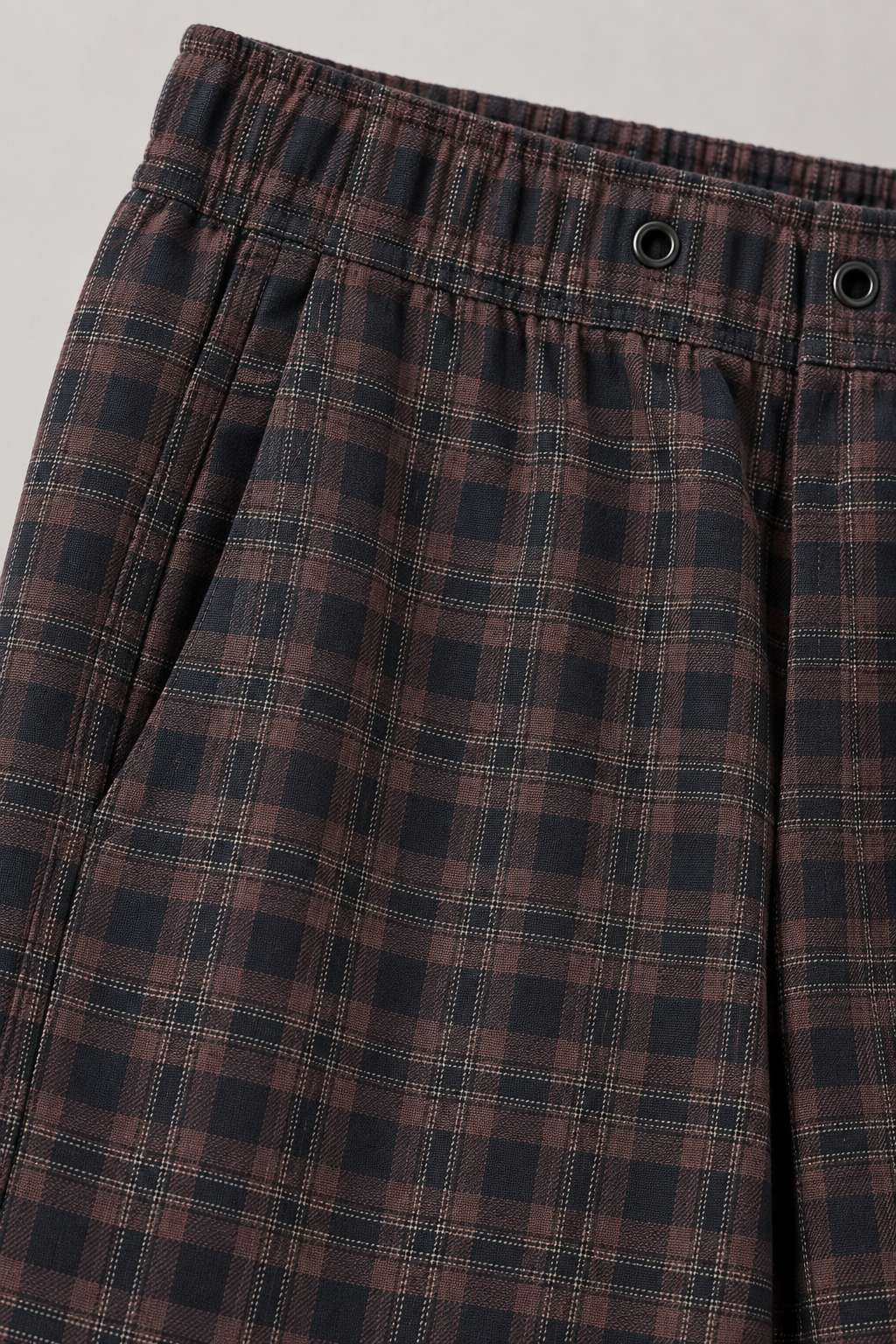 Men’s Yarn-Dyed Brushed Check Lower in Brown – Regular Fit Winter Trousers