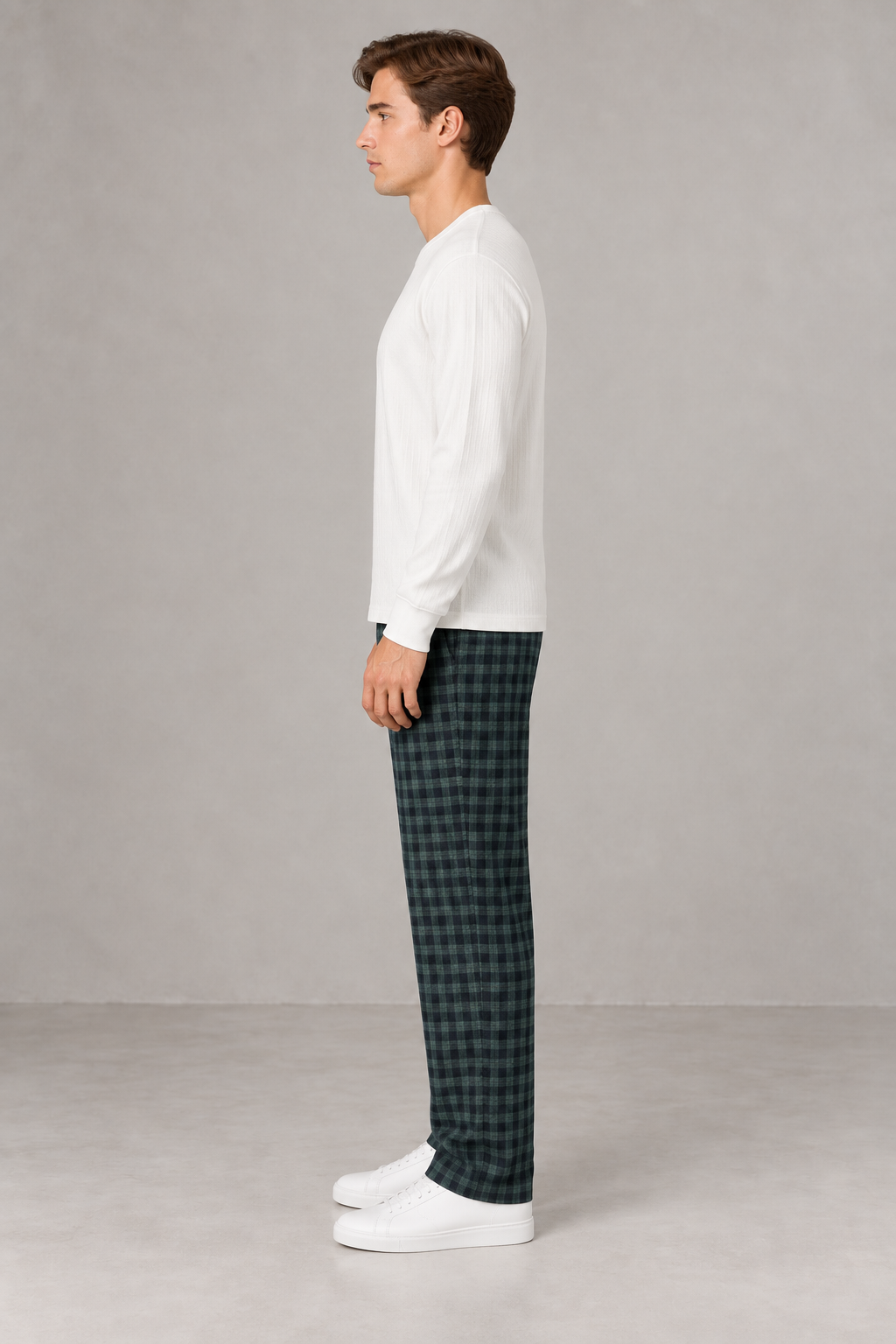 Men’s Yarn-Dyed Brushed Check Lower in Olive– Regular Fit Winter Trousers