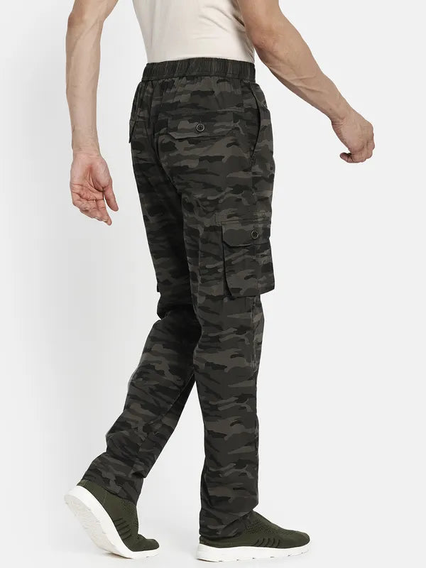 Men Olive Green Camouflage Printed Cotton Track Pants