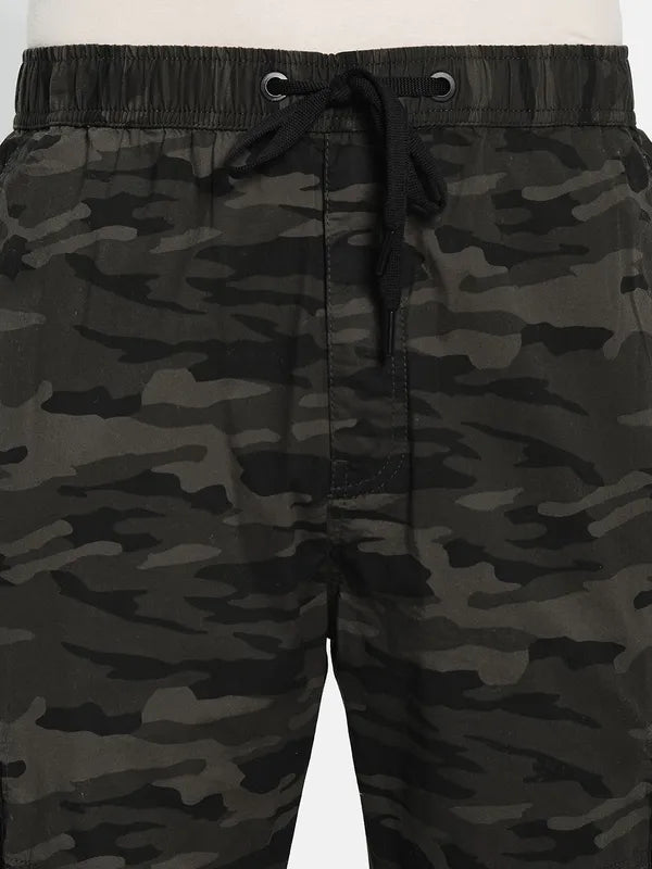 Men Olive Green Camouflage Printed Cotton Track Pants