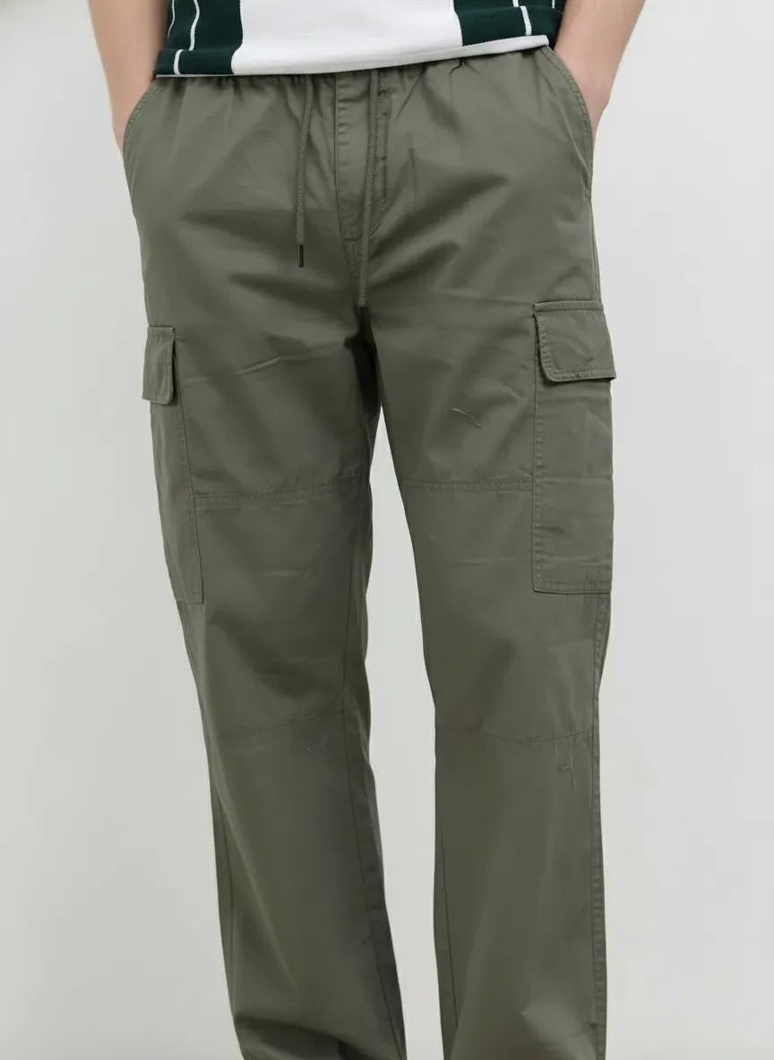 Men Regular Fit Cotton Cargos
