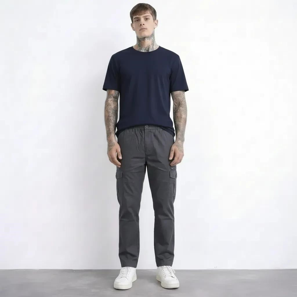 Men Coal Regular Fit Cargos