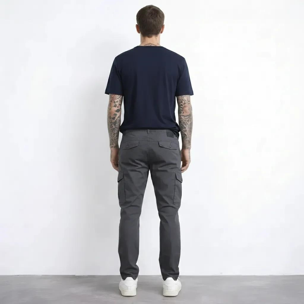 Men Coal Regular Fit Cargos