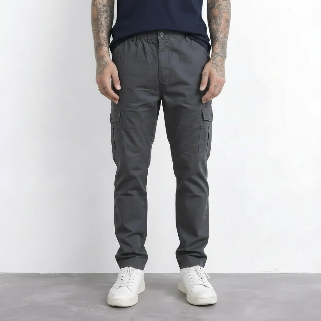 Men Coal Regular Fit Cargos