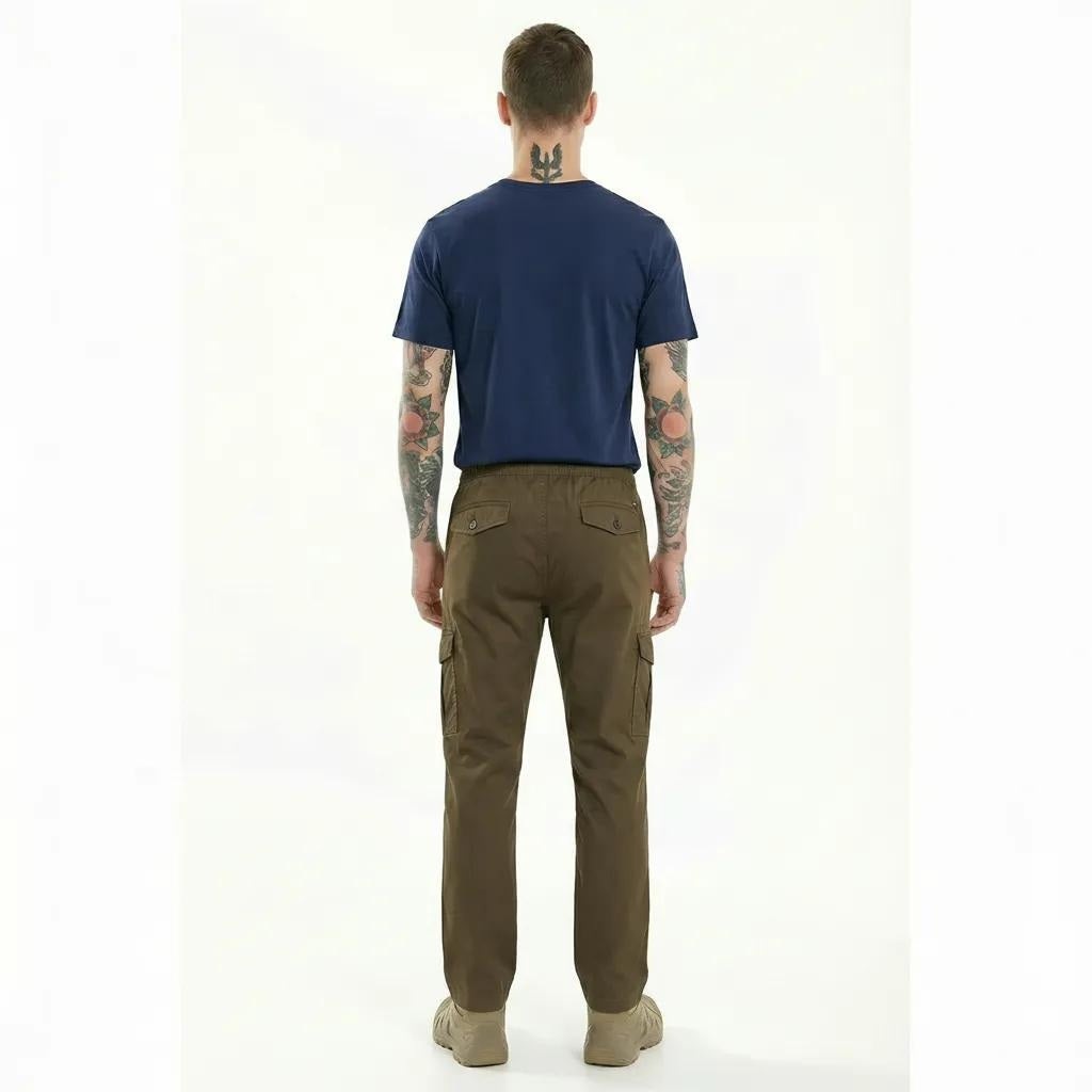 Men Duck Solid Regulr Fit TrackPant