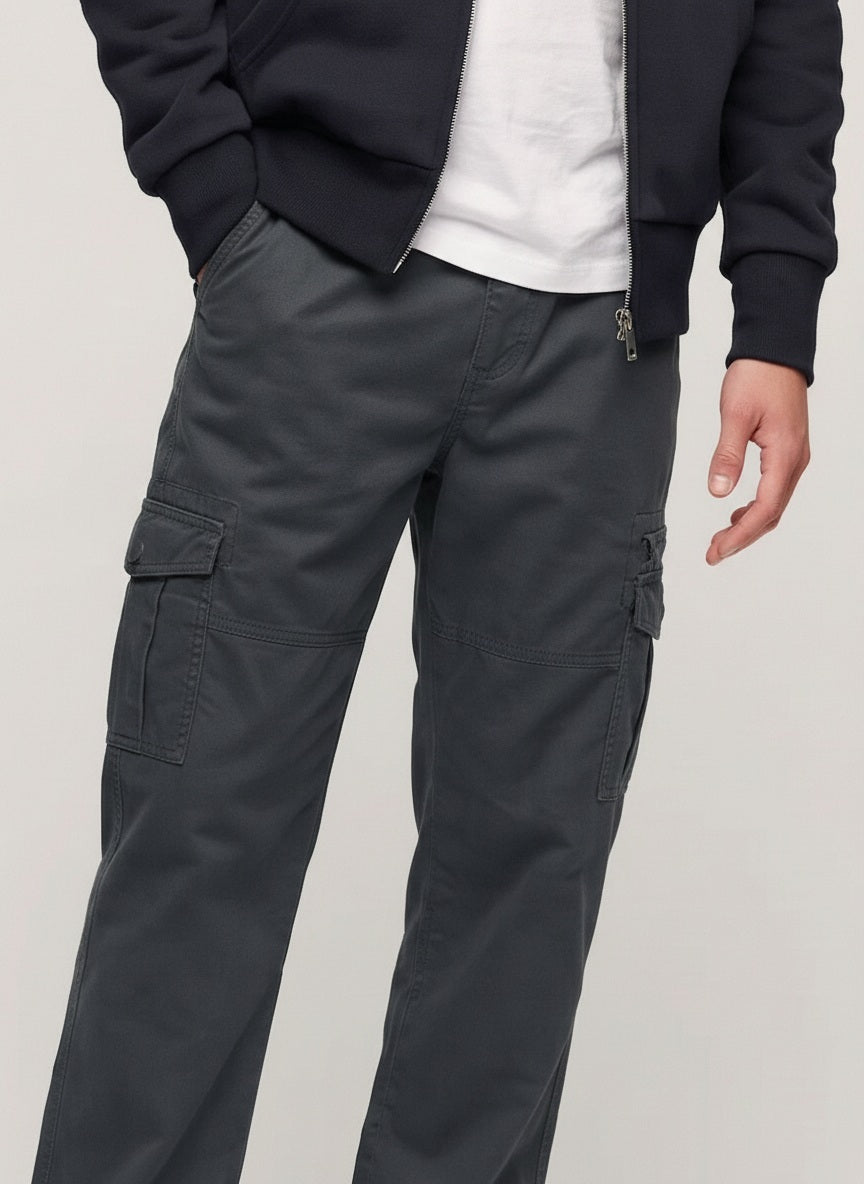 Men Solid Trackpants