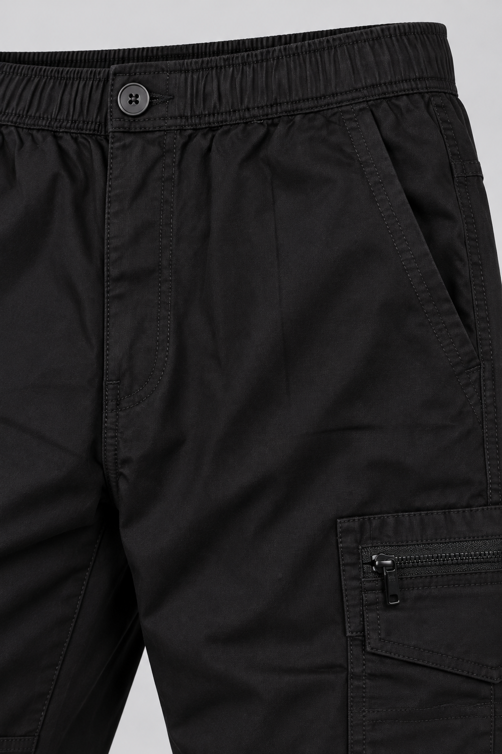 Men’s Regular Fit Woven Cargo Lower – Black
