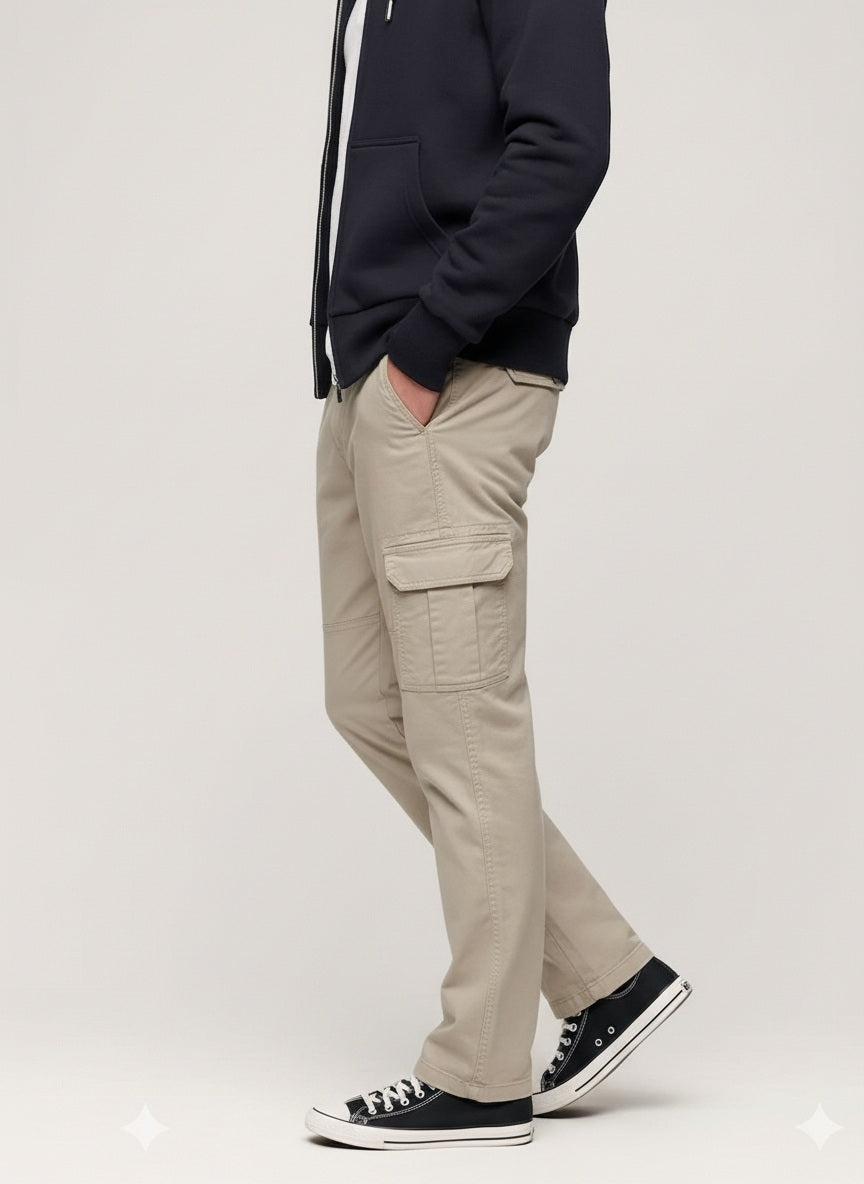 Men Solid Trackpants