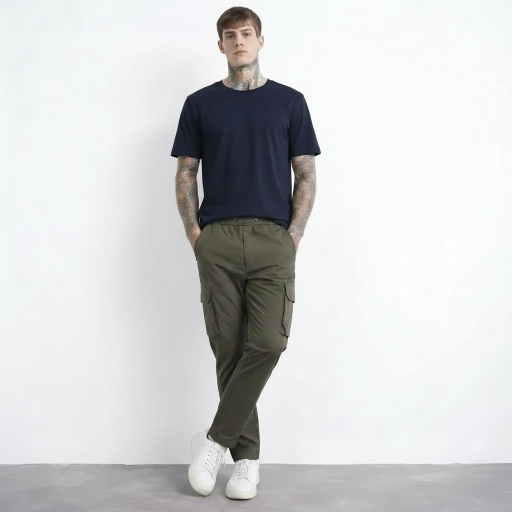 Men Regular Fit Cargos