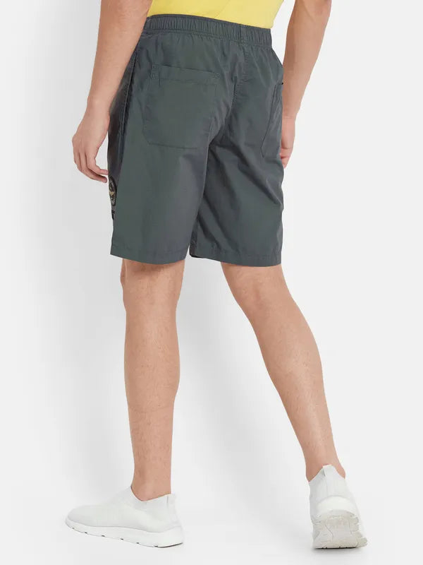 Basic Long Shorts With Side Badge