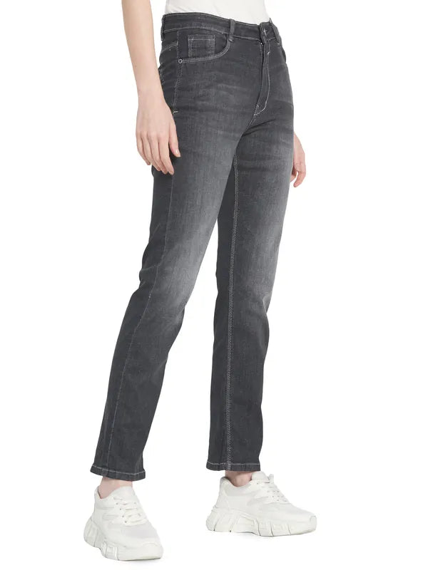 Mettle Women Grey Low Distress Light Fade Stretchable Jeans