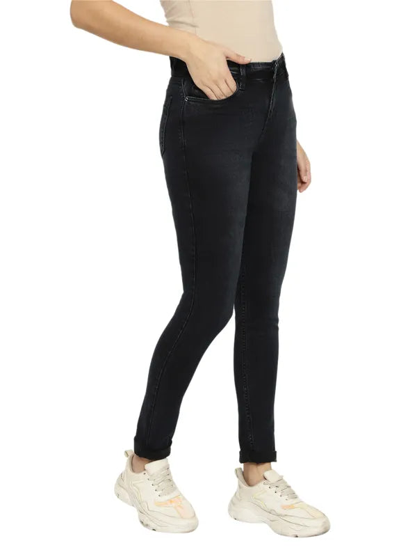 Mettle Women Blue Stretchable Jeans