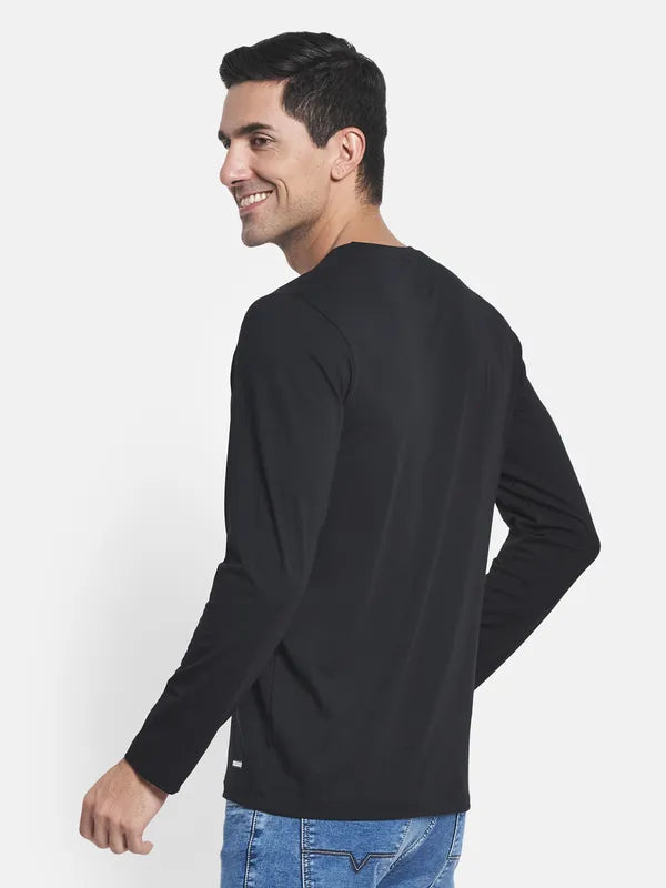 Men Black Solid V-Neck Full Sleeve T-Shirt