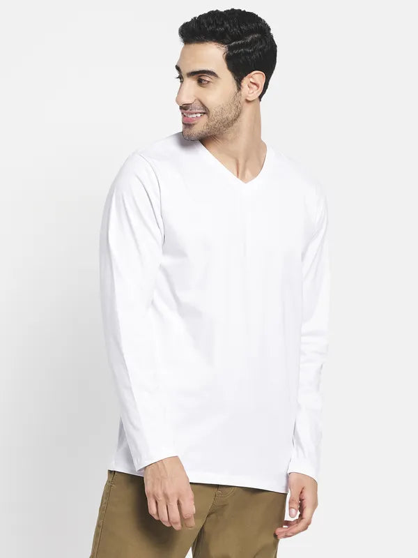 Men White Henley Neck Extended Sleeves T-Shirt