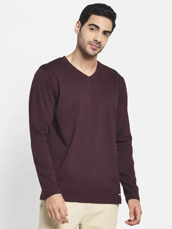 Men Maroon V-Neck T-Shirt