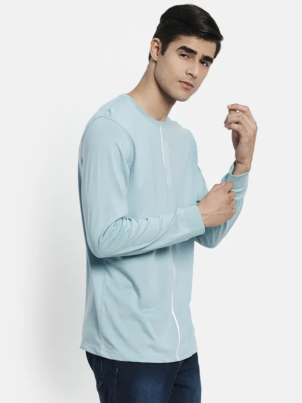 Men Blue Long Sleeves T-Shirt