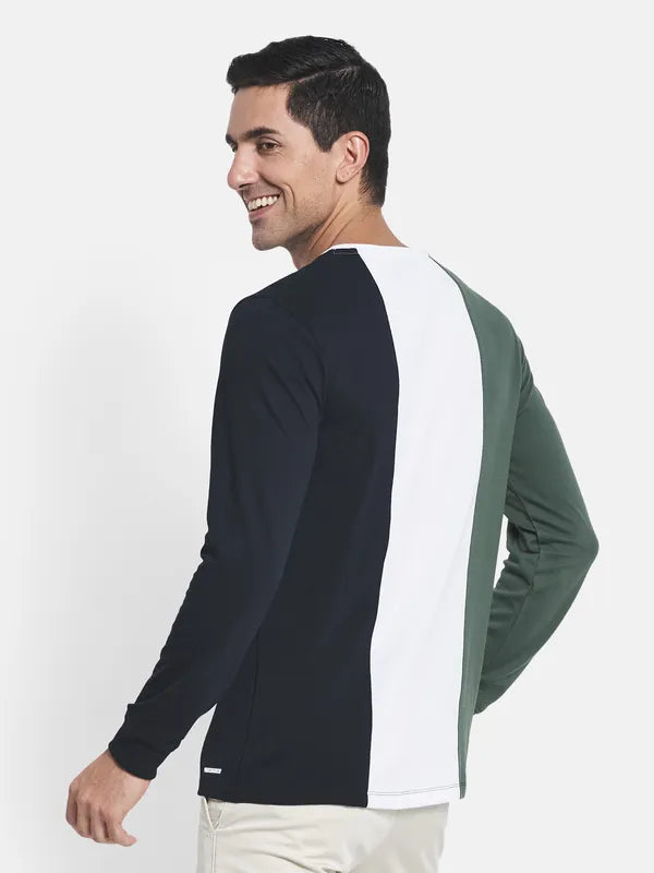 Men Olive Green White Colorblocked T-Shirt