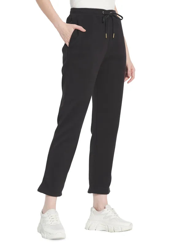 Mettle Women Black Solid Cotton Track Pant