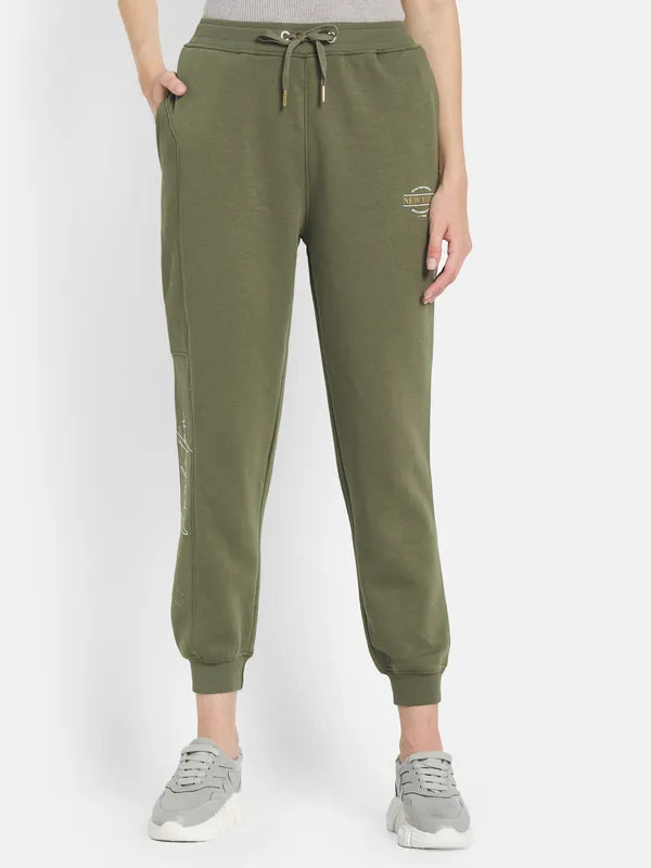 Mettle Women Olive-Coloured Solid Joggers