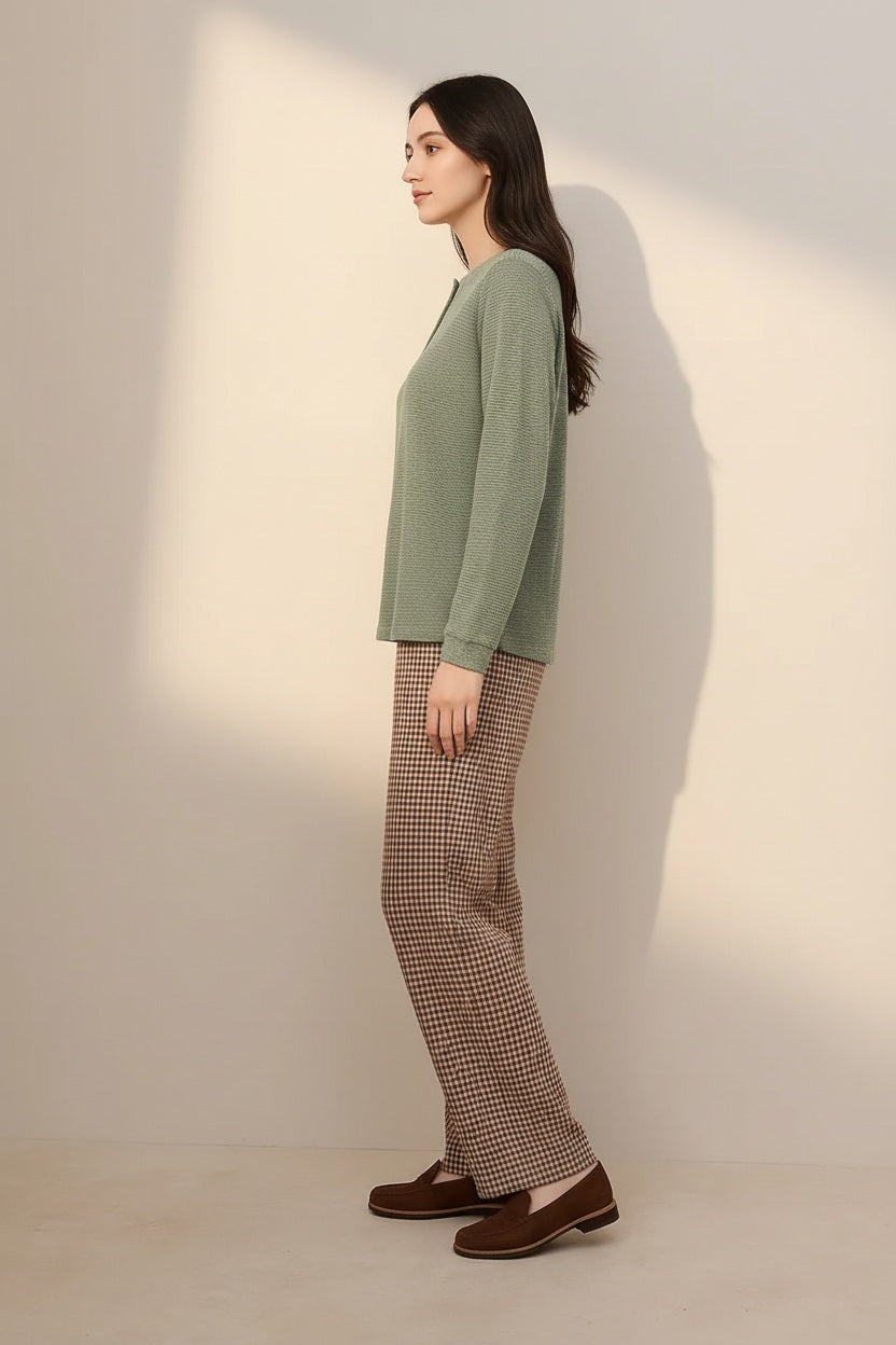 Women Solid Round Neck Sweatshirt